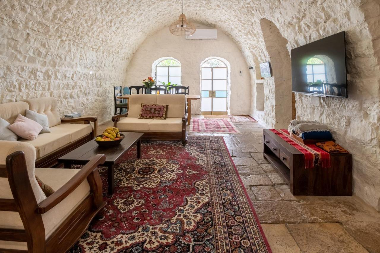 הבית בסמטת תל אביב Villa Rosh Pinna Exterior photo